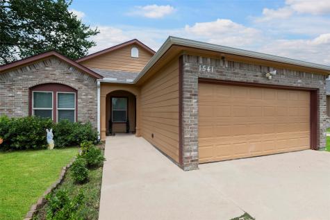 1541 3rd Street Hempstead TX 77445