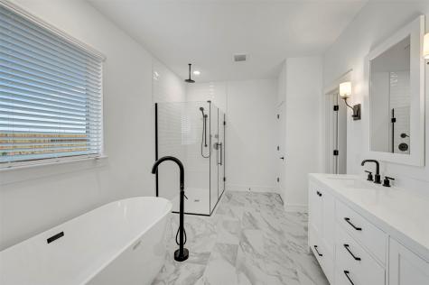 12122 Autumn Leaf Drive Mont Belvieu TX 77535