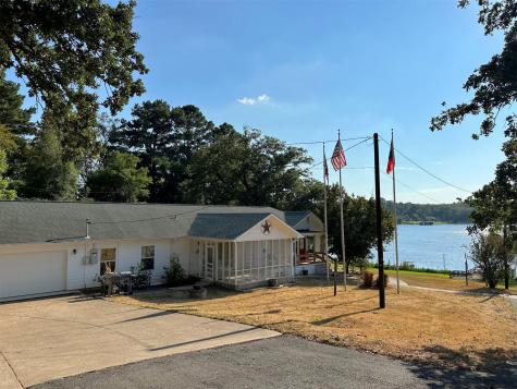 401 An County Road 376 Palestine TX 75801