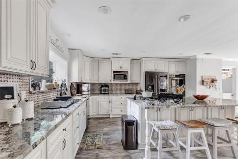 2307 Twin Grove Drive Kingwood TX 77339