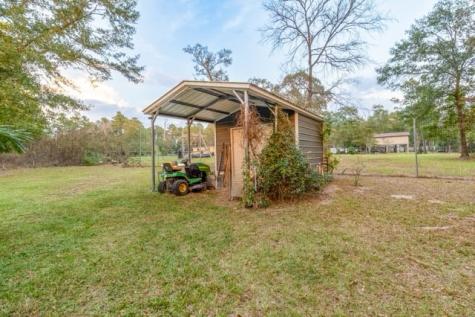 7715 Walnut Tree Lane Plantersville TX 77363