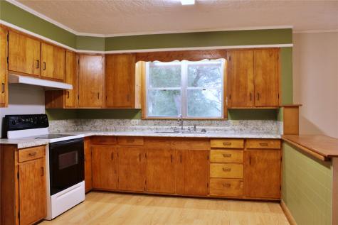 1630 Montezuma Street Columbus TX 78934