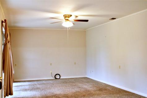 1630 Montezuma Street Columbus TX 78934