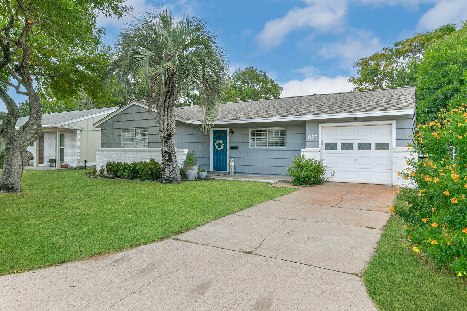 226 Mackeral Street Galveston TX 77550