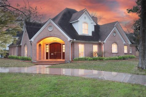 254 Bryn Mawr Circle Houston TX 77024