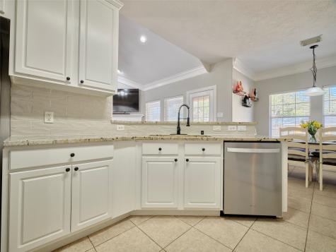9315 Anna Street Needville TX 77461