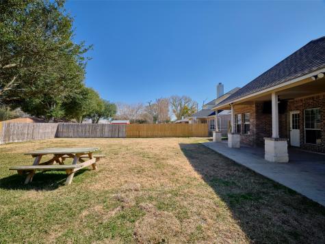 9315 Anna Street Needville TX 77461