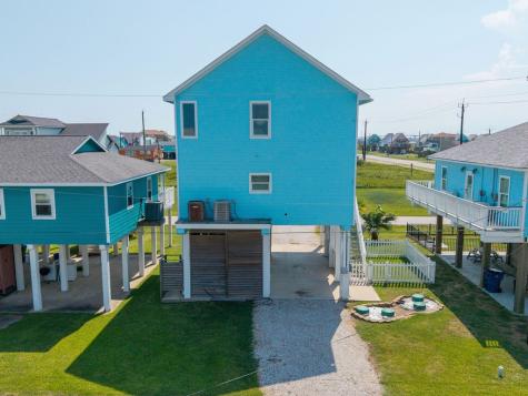 128 Mar Vista Court Surfside Beach TX 77541