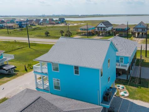 128 Mar Vista Court Surfside Beach TX 77541