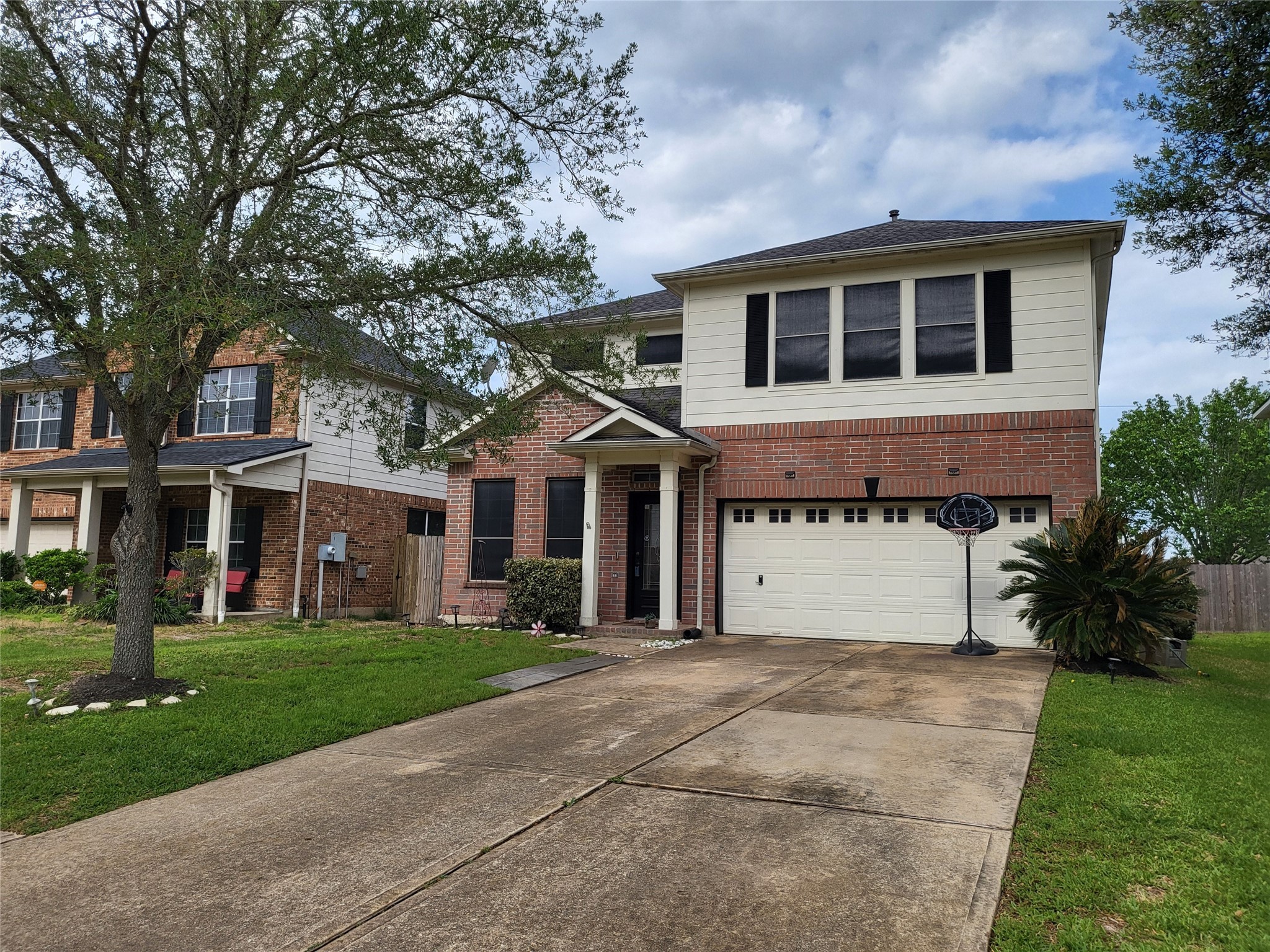 509 Burham Lane League City TX 77573