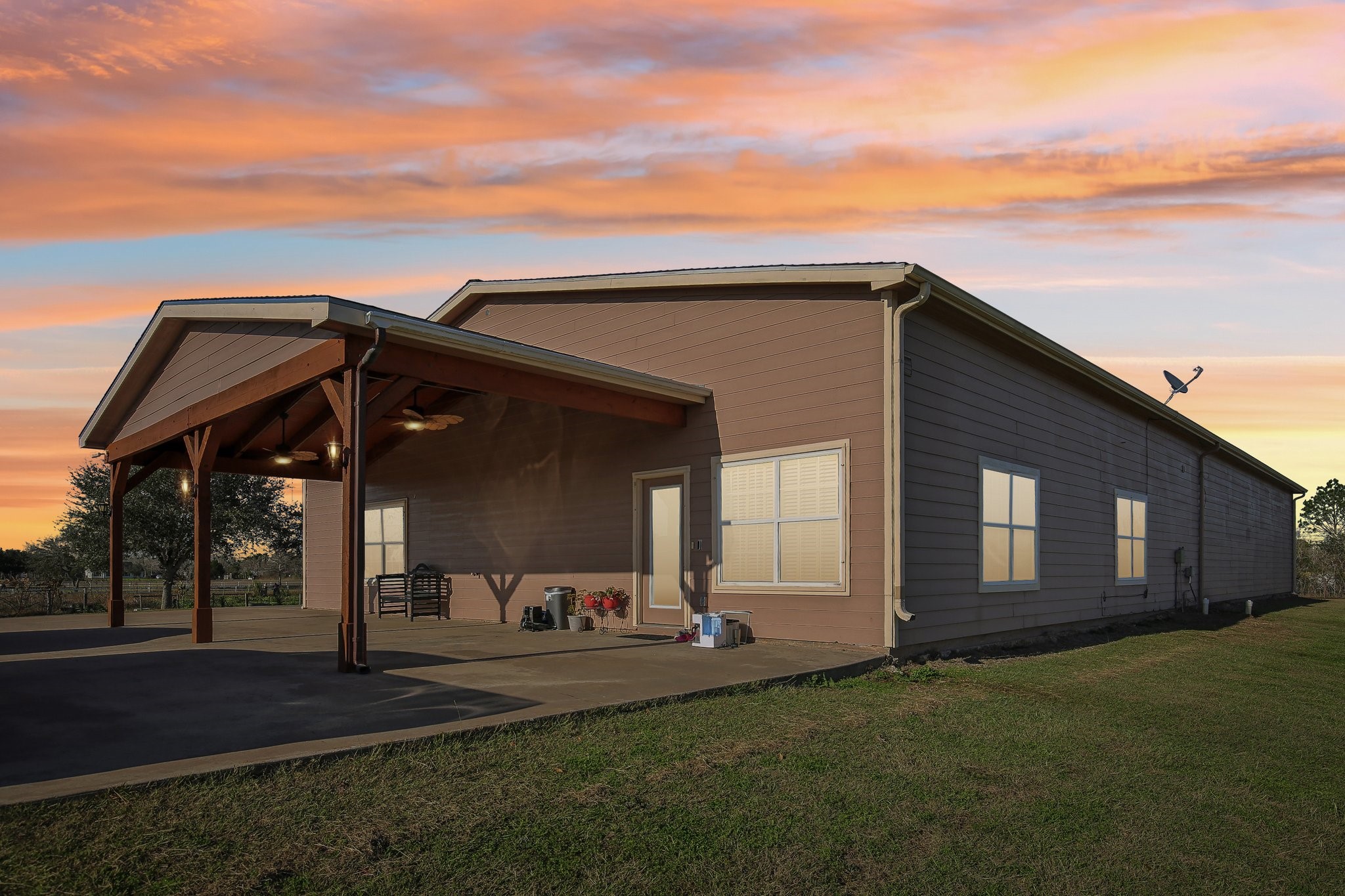 7835 Elizabeth Lane Santa Fe TX 77517