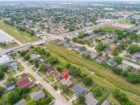13102 Apple Glen Lane Houston TX 77072