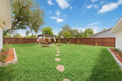 13102 Apple Glen Lane Houston TX 77072