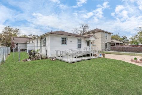 14524 Victoria Street Houston TX 77015
