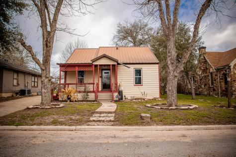 1001 Barnhill Street Brenham TX 77833
