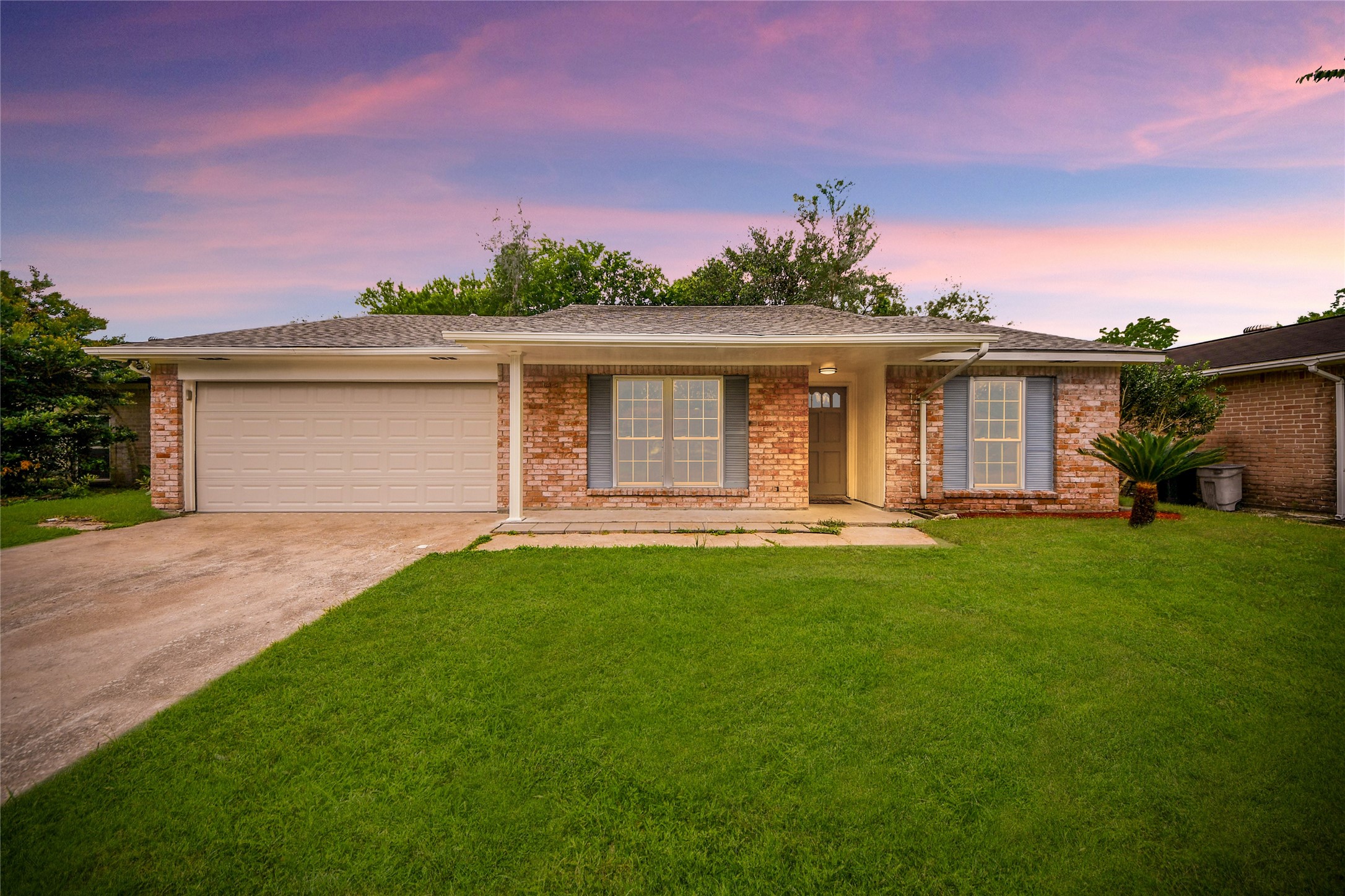 10511 Spanish Grant Drive Sugar Land TX 77498