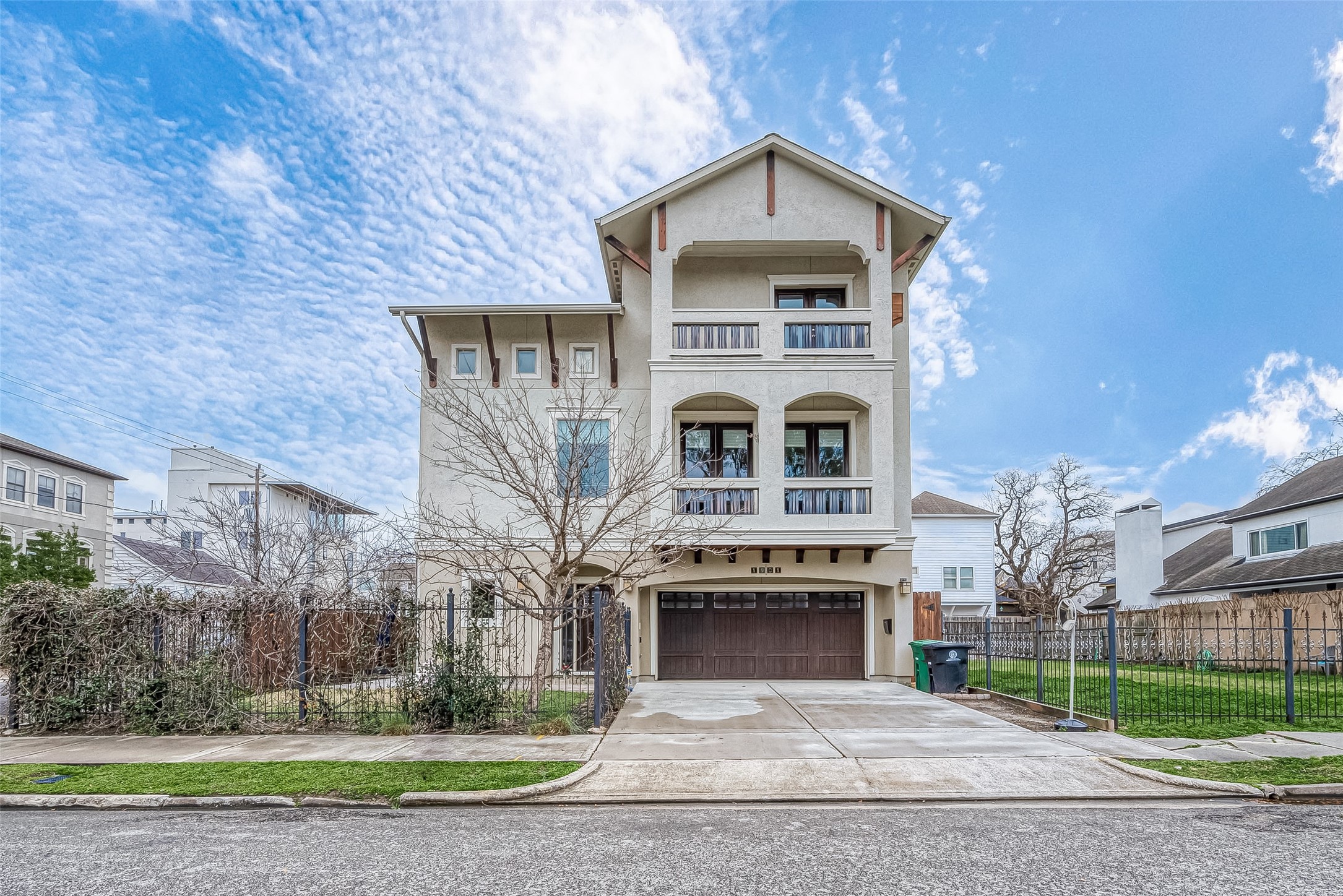 1901 Driscoll Street Houston TX 77019
