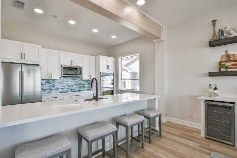 11811 Sunbather Lane Galveston TX 77554