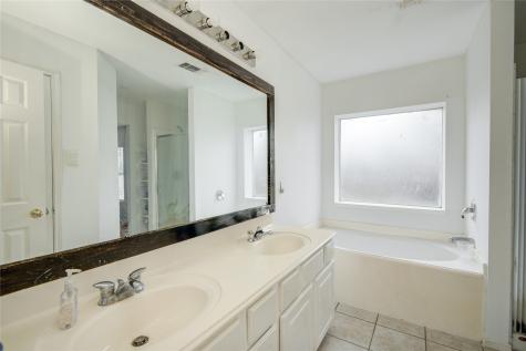 21002 Vista Trace Drive Houston TX 77073