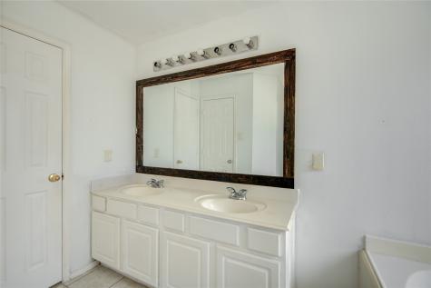 21002 Vista Trace Drive Houston TX 77073