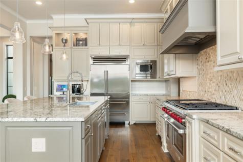 23310 Vista De Tres Lagos Drive Spring TX 77389