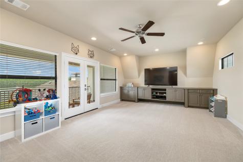 23310 Vista De Tres Lagos Drive Spring TX 77389