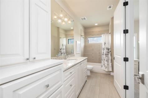 23310 Vista De Tres Lagos Drive Spring TX 77389