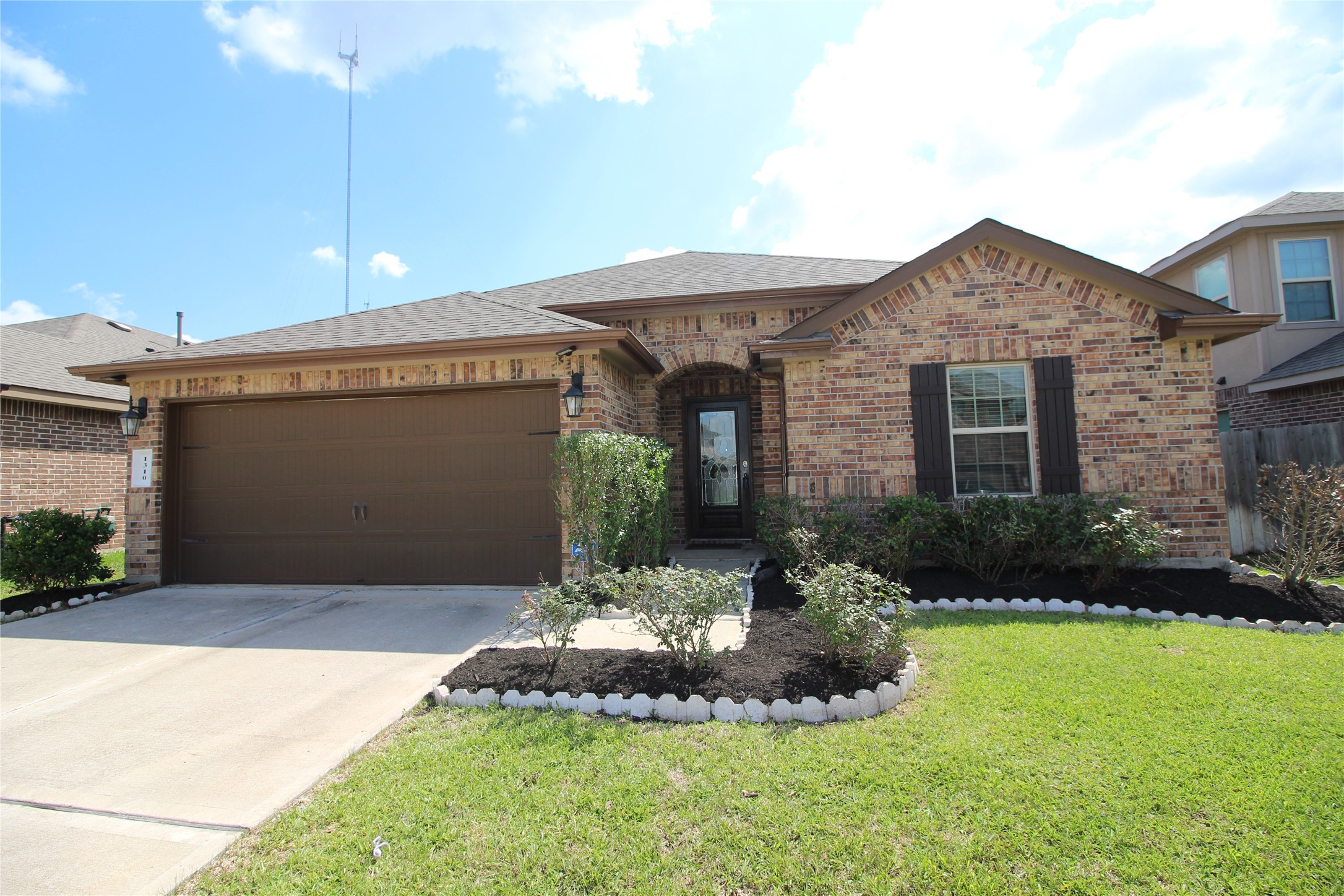 1310 Central Heights Drive Missouri City TX 77459