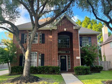 13511 Robin Hill Court Houston TX 77059