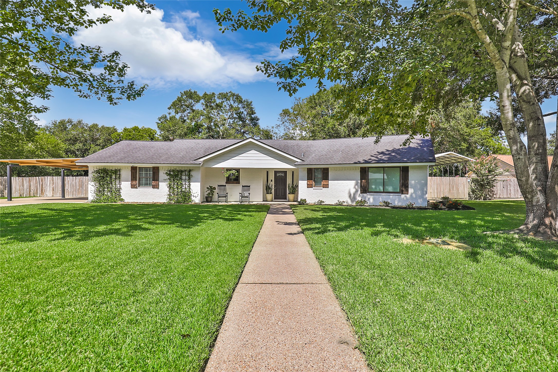 7003 N Travis Street Liberty TX 77575