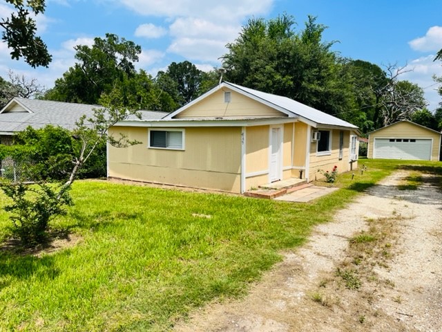 849 8th Street Somerville TX 77879