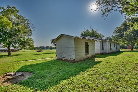 510 N Dallas Street Bremond TX 76629