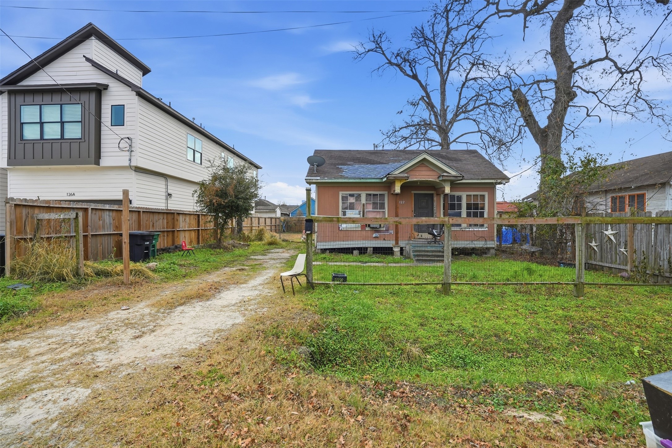 122 Amundsen Street Houston TX 77009