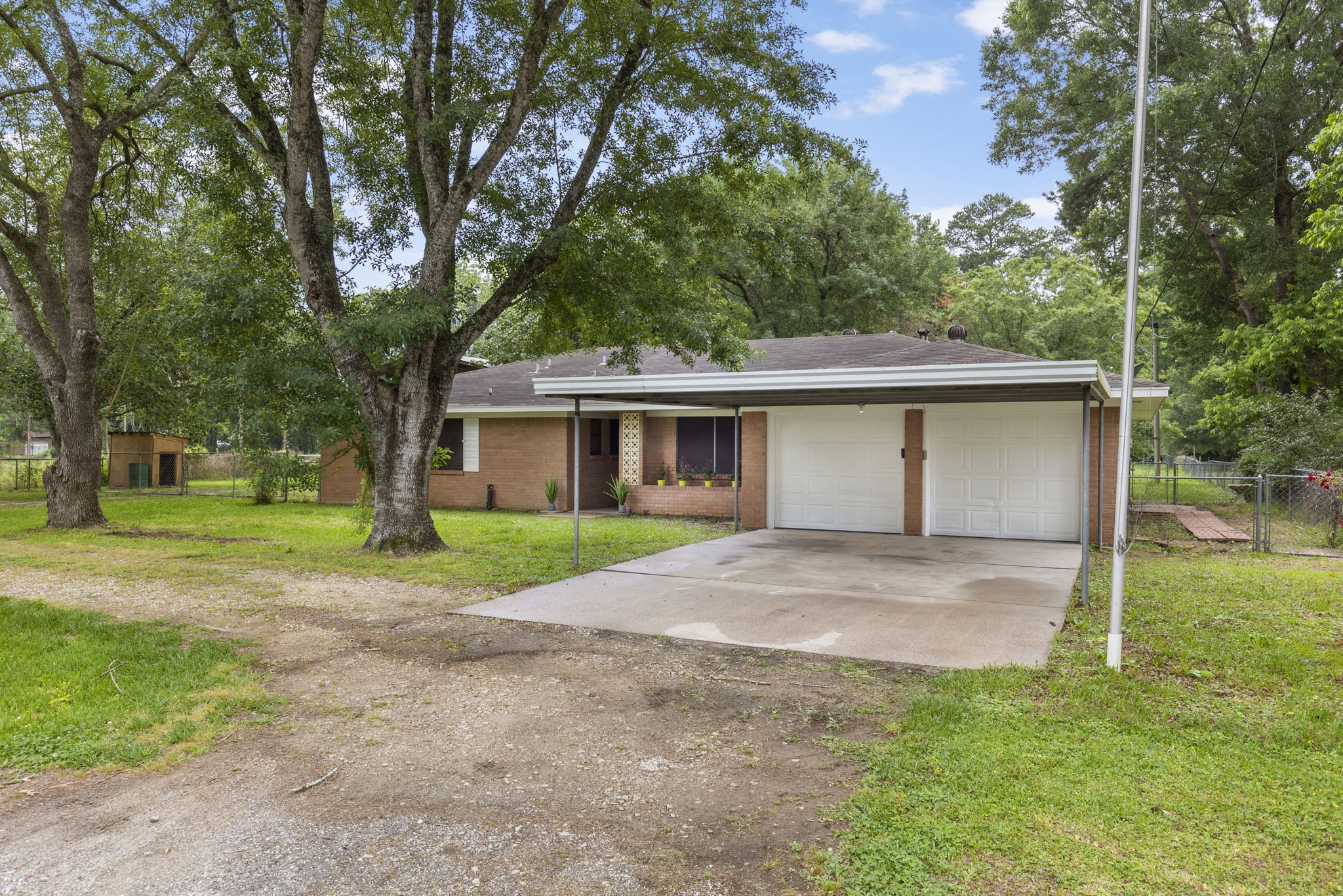 98 Fm 1010 Road Cleveland TX 77327