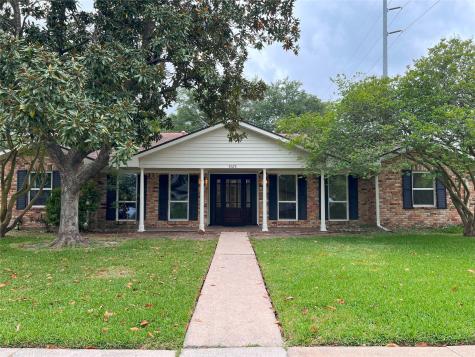 5475 Jackwood Street Houston TX 77096