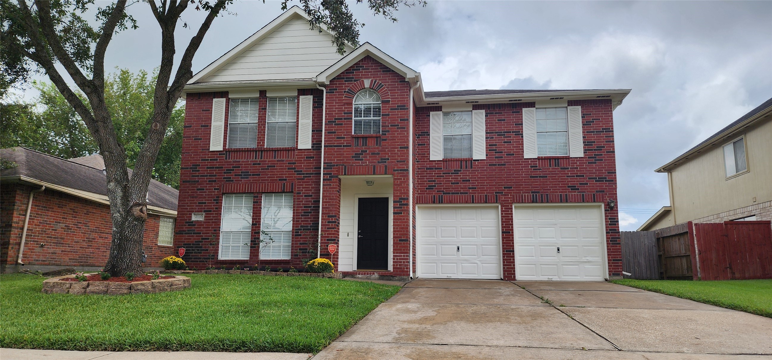 2110 Mountshire Drive Missouri City TX 77489