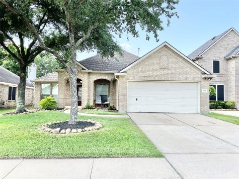 2105 Woodlands Drive Deer Park TX 77536