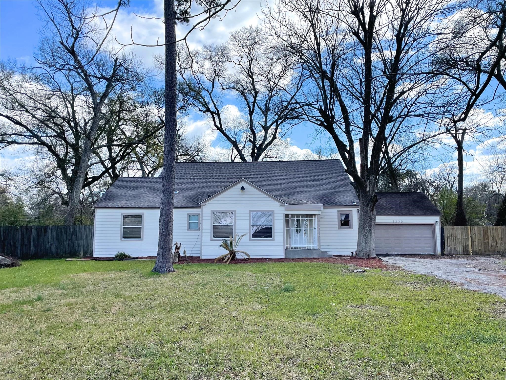 7230 Sims Drive Houston TX 77061