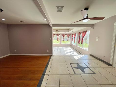 7230 Sims Drive Houston TX 77061