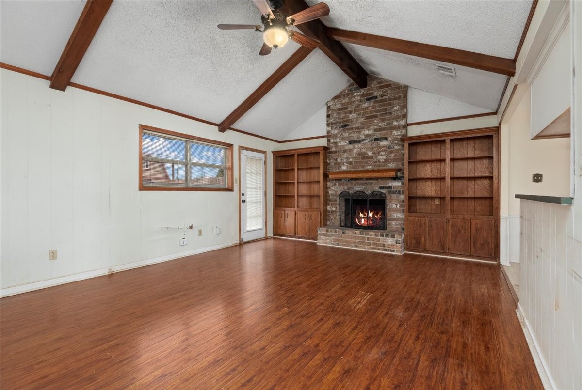 122 White Cedar Street Houston TX 77015