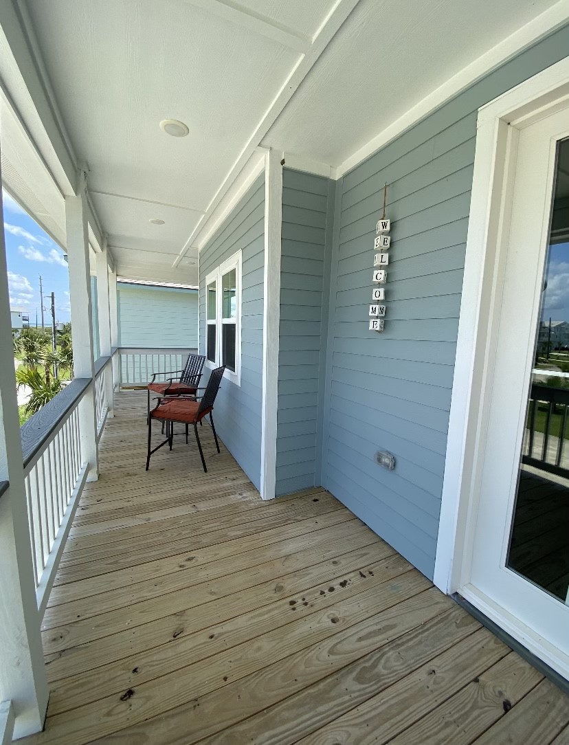 4002 Mendocino Galveston TX 77554