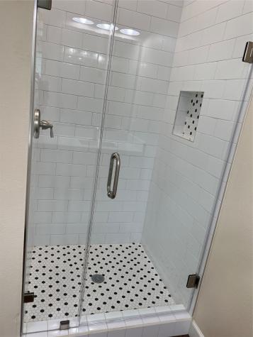 4002 Mendocino Galveston TX 77554