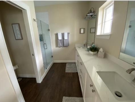 4002 Mendocino Galveston TX 77554