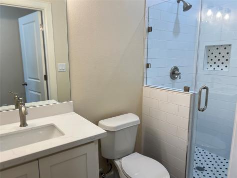 4002 Mendocino Galveston TX 77554