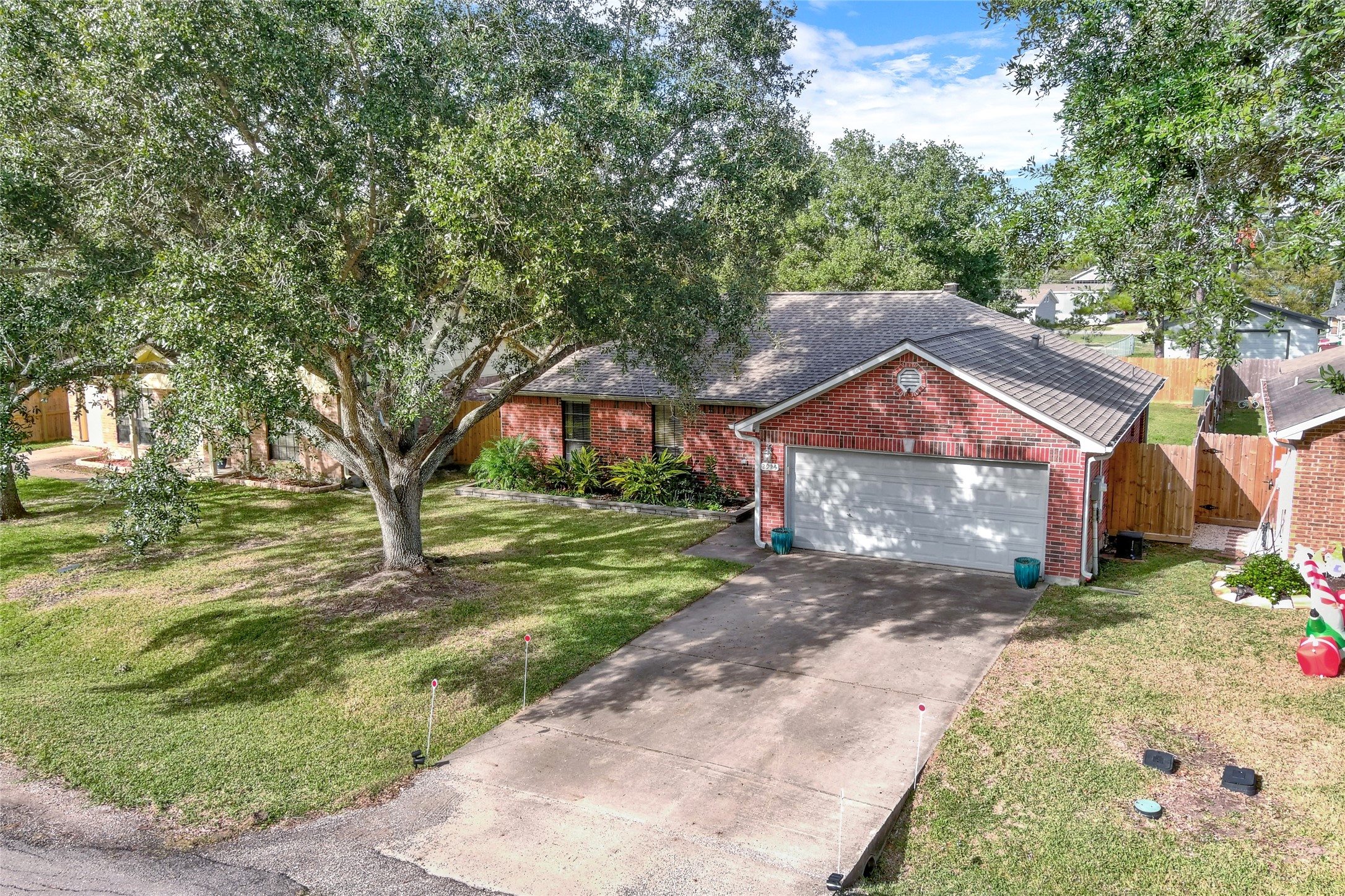 2925 County Road 855b Alvin TX 77511