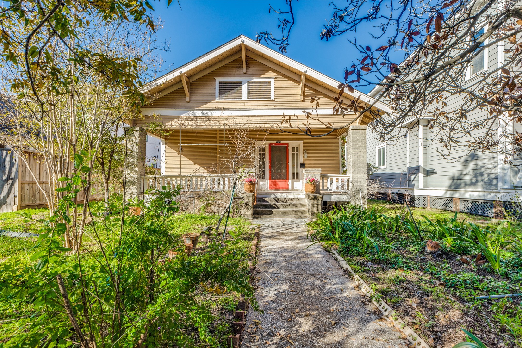 1019 Columbia Street Houston TX 77008