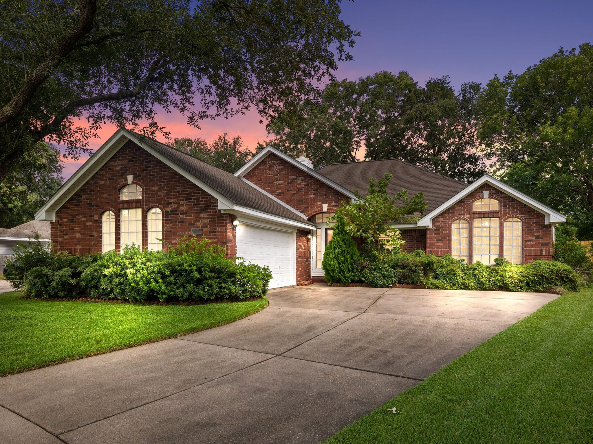 803 Knotty Elmwood Trail Houston TX 77062