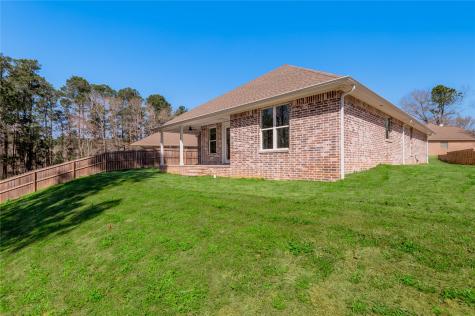 825 Village Gate Circle Nacogdoches TX 75961