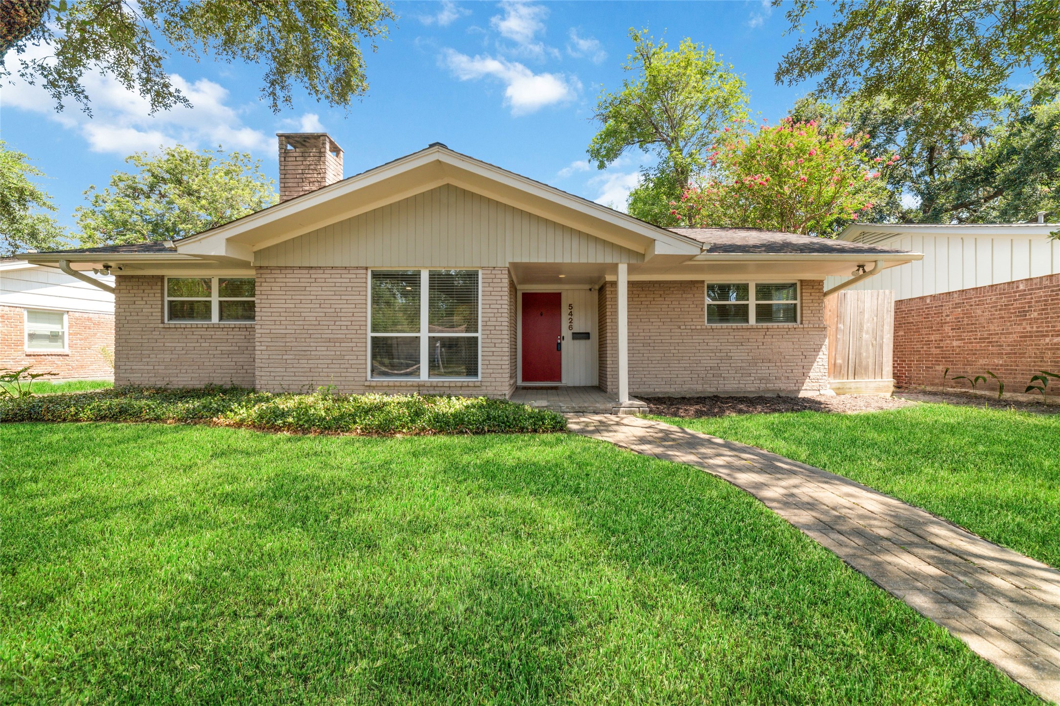 5426 Kingfisher Drive Houston TX 77096