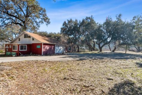 1473 County Road 411 Uvalde TX 78801